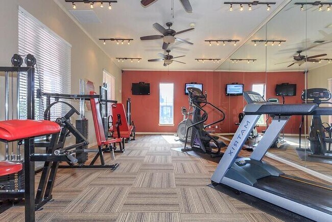 2355 N Hwy 360 Grand Prairie, TX 75050 photo 5