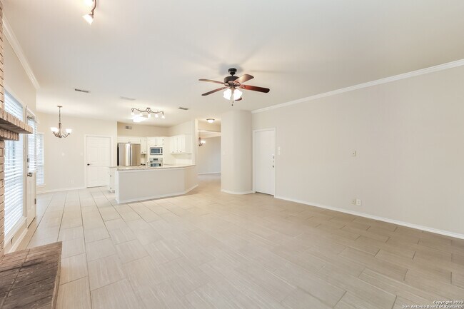 14618 Snip San Antonio, TX 78248 photo 4