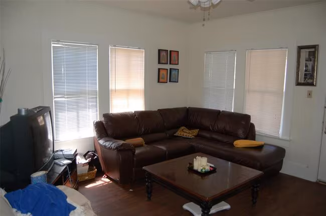 1905 David Street, Austin, TX 78705 photo 3