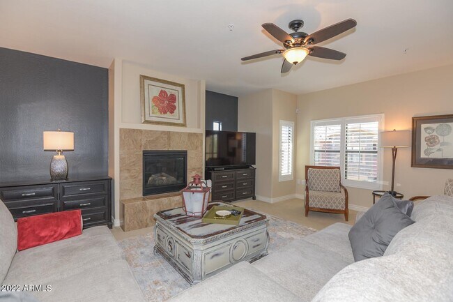 21320 N 56th St Phoenix, AZ 85054 photo 2