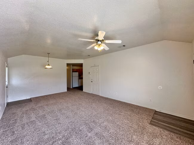 3905 Hitchrock Dr Killeen, TX 76549 photo 4