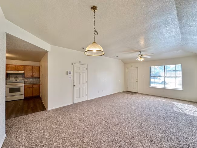 3905 Hitchrock Dr Killeen, TX 76549 photo 5