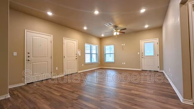 1011 Laurel Dr Belton, TX 76513 photo 5