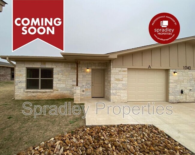 1011 Laurel Dr Belton, TX 76513 photo 2