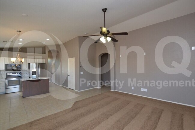 34412 North Barzona Trail, San Tan Valley, AZ 85143 photo 5