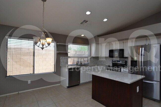 34412 North Barzona Trail, San Tan Valley, AZ 85143 photo 3