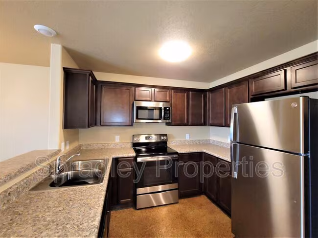 1525 Kal Ct Belton, TX 76513 photo 4