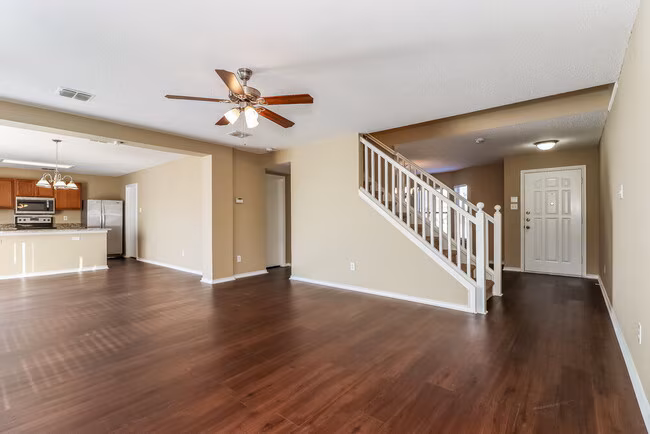 5216 Dillon Cir Haltom City, TX 76137 photo 2