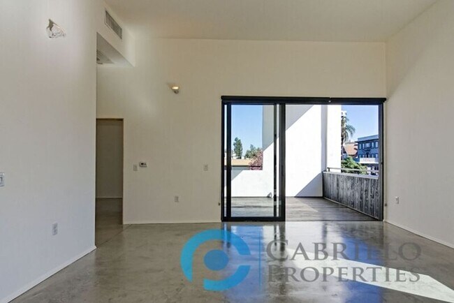 2870 Fourth Ave San Diego, CA 92103 photo 5