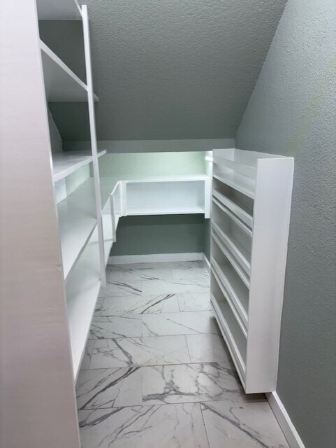 161 S 10th St Conroe, TX 77301 photo 4