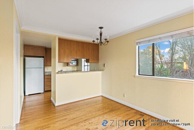 824 Cedar St Redwood City, CA 94063 photo 5