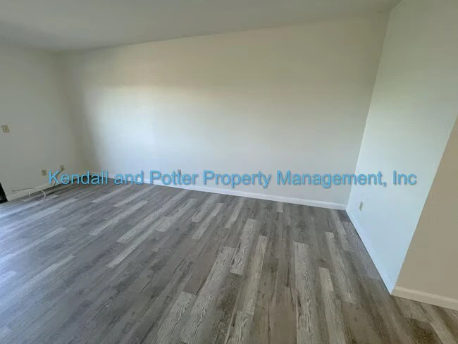 375 Clifford Ave Watsonville, CA 95076 photo 4