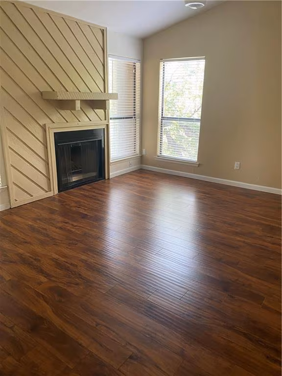 612 Park Pl Austin, TX 78705 photo 5