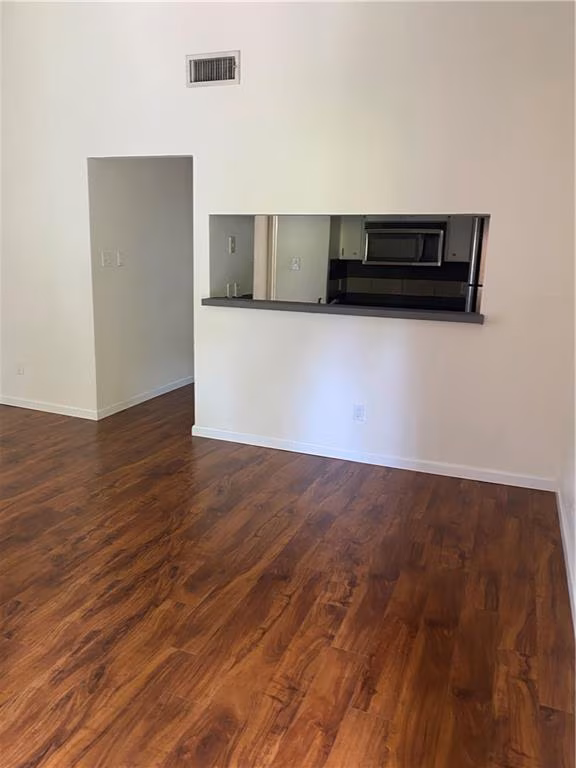 612 Park Pl Austin, TX 78705 photo 3