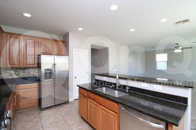 963 E Euclid Ave Gilbert, AZ 85297 photo 4