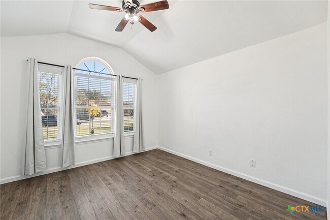 2009 Starlight Dr Killeen, TX 76543 photo 4