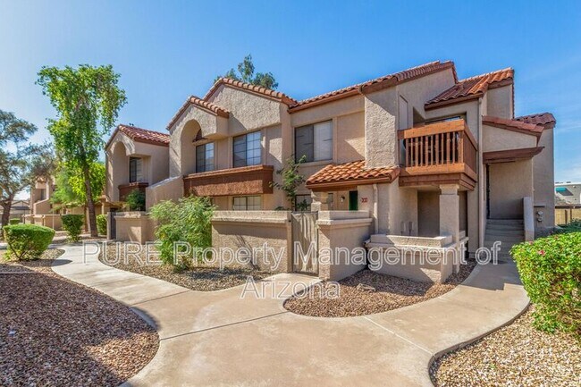 818 S Westwood 131 photo 3