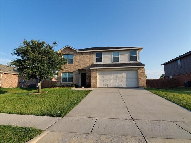 1512 Sturgeon Trail, Krum, TX 76249 photo 2
