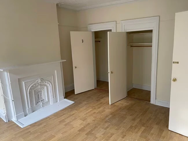 575 Classon Ave Brooklyn, NY 11238 photo 2
