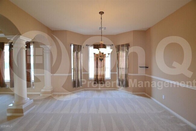4722 E Buckboard Ct Gilbert, AZ 85297 photo 2