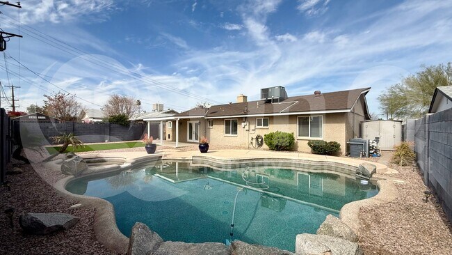 7023 E Holly St Scottsdale, AZ 85257 photo 3