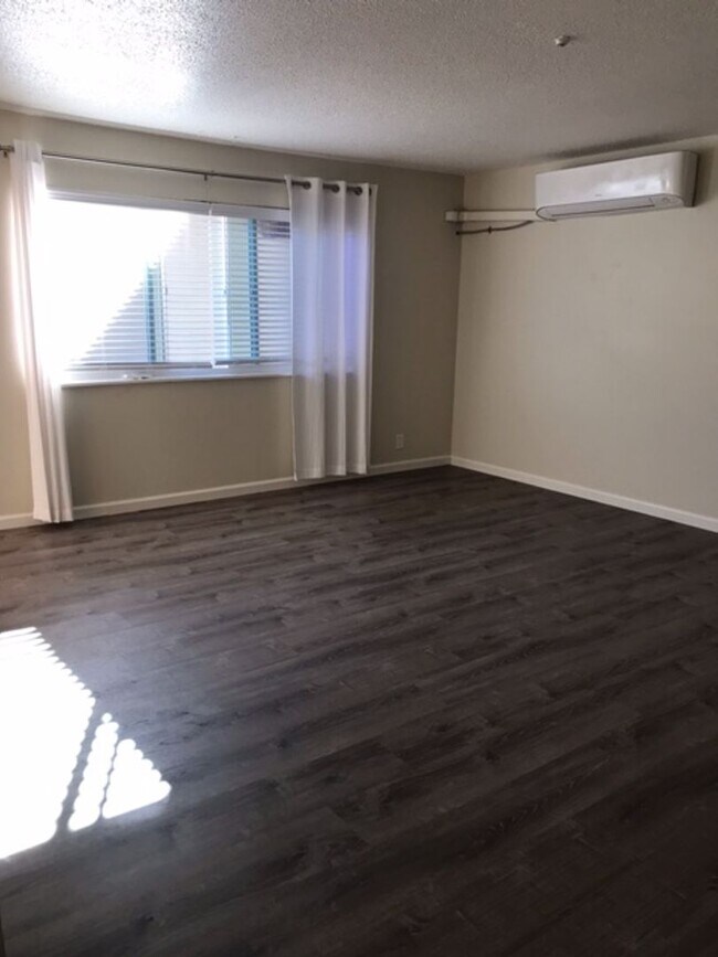 6131 Montecito Blvd Santa Rosa, CA 95409 photo 4