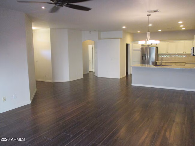 719 N TANGERINE Drive photo 5