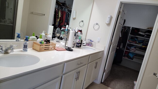 2304 S Lakeline Blvd Cedar Park, TX 78613 photo 4