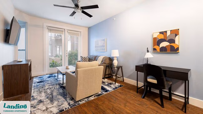 810 W St Johns Ave Austin, TX 78752 photo 4