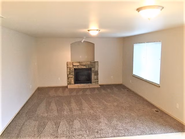 113 Eastgate Ave N Pacific, WA 98047 photo 3