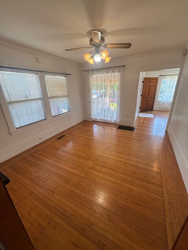3218 School St Oakland, CA 94602 photo 5