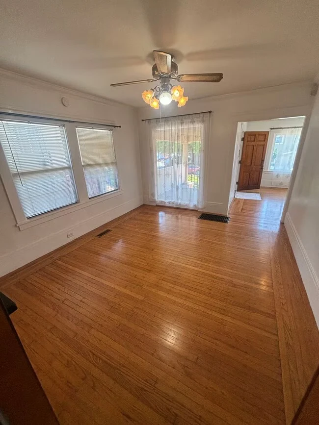3218 School St Oakland, CA 94602 photo 3