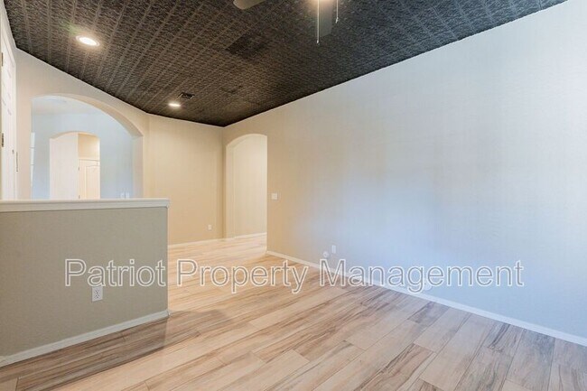 329 S 172nd Dr photo 5