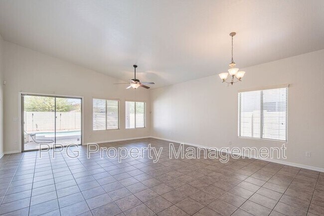 12226 W Ironwood St El Mirage, AZ 85335 photo 3