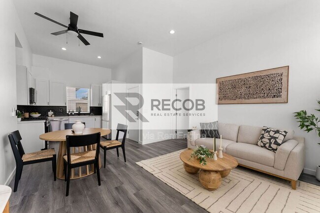 5252 Adams Ave San Diego, CA 92115 photo 3