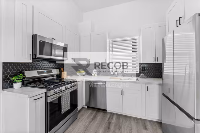 5252 Adams Ave San Diego, CA 92115 photo 5