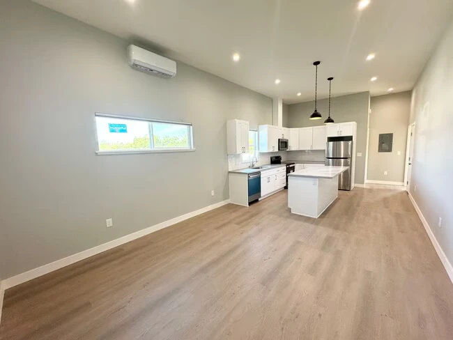 223 S K St Livermore, CA 94550 photo 4