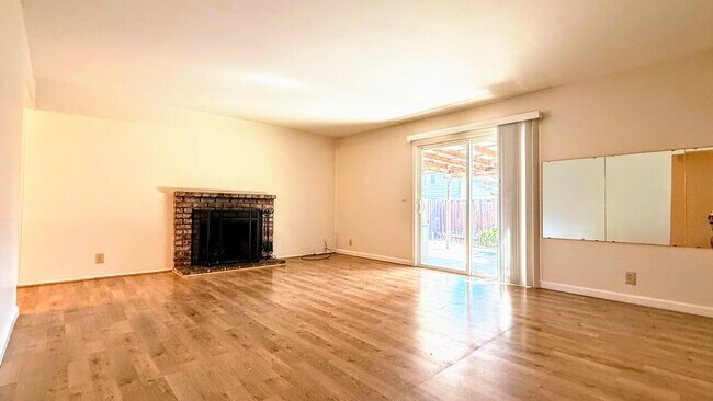 5334 Gatewood Ln San Jose, CA 95118 photo 4