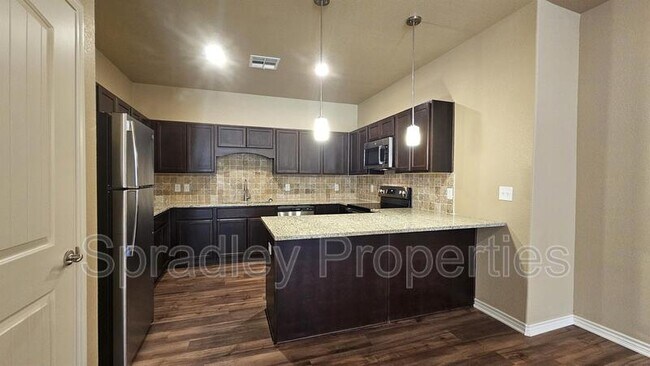 1062 Hibiscus Dr Belton, TX 76513 photo 4