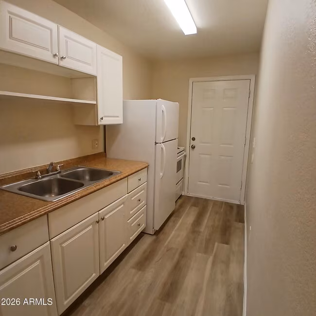 1216 W Purdue Ave Phoenix, AZ 85021 photo 3