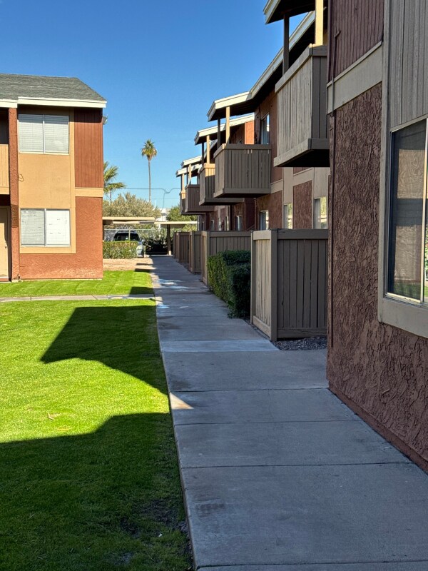 4444 N 7th Ave Phoenix, AZ 85013 photo 4