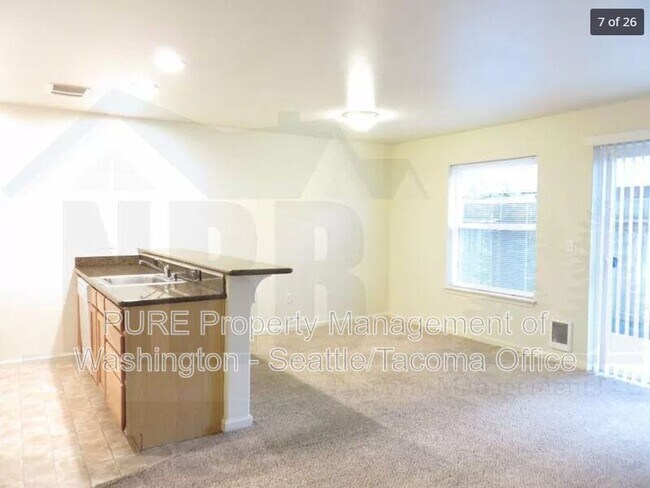 4328 S Lawrence St Tacoma, WA 98409 photo 4