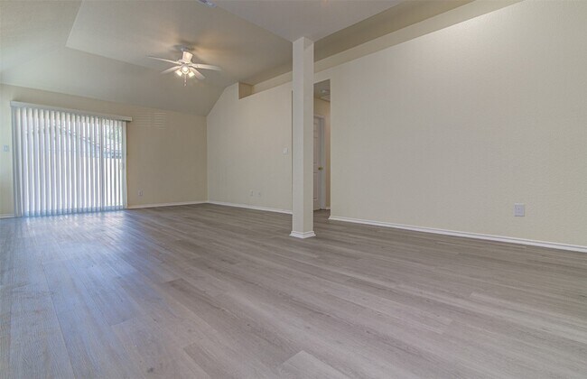1604 Southwestern Trail Round Rock, TX 78664 photo 2