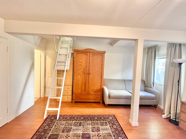 399 Bellevue Ave Oakland, CA 94610 photo 4