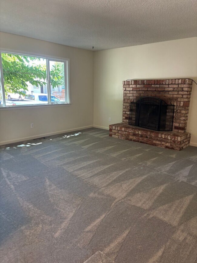 4929 Snark Ave Santa Rosa, CA 95409 photo 5