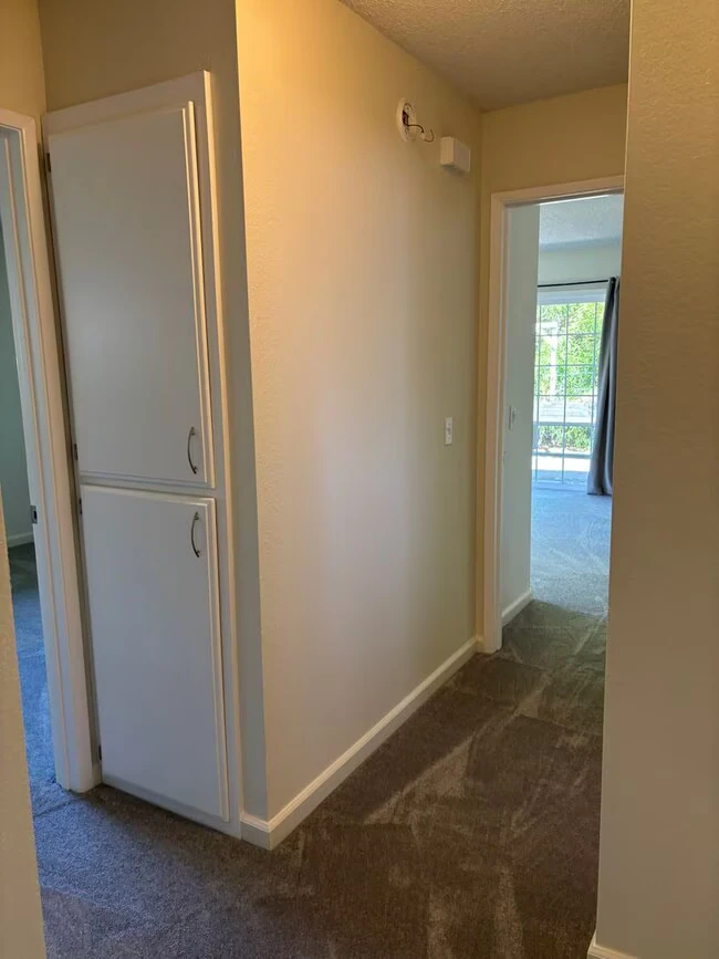 4929 Snark Ave Santa Rosa, CA 95409 photo 4