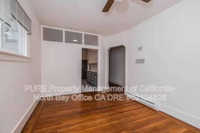 1808 Leavenworth St San Francisco, CA 94109 photo 5