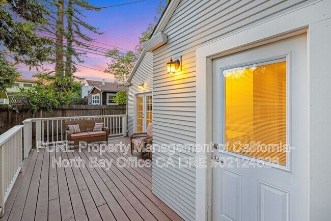 1520 14th St Santa Rosa, CA 95404 photo 3