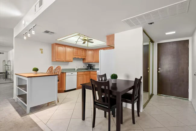 7910 E Camelback Rd Scottsdale, AZ 85251 photo 4