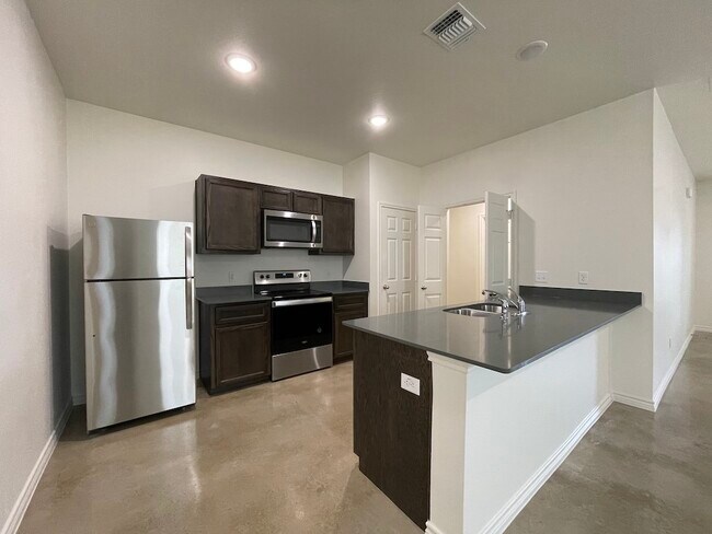 2317 Zanoletti Ct Temple, TX 76504 photo 5